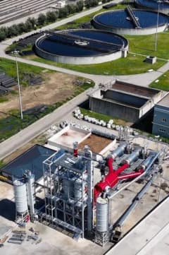 Samsun Tekkeköy’de atık su arıtma çamuru enerjiye dönüştüren tesisin dış görünümü
