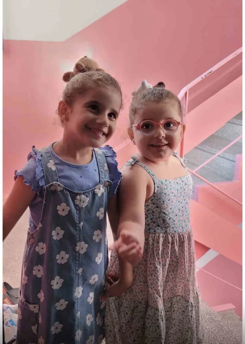 Açelya Mina ve Ayla Kaya