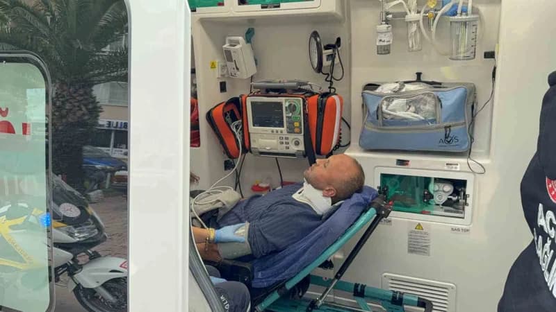 Samsun'un İlkadım ilçesinde iki otomobilin çarpışması sonucu 1 kişi yaralandı.