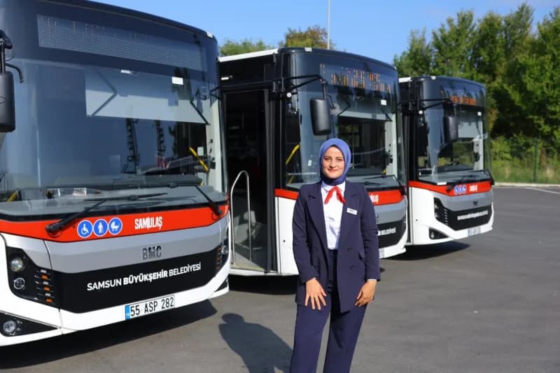 Samsun Büyükşehir Belediyesi bünyesinde toplu ulaşım hizmetlerinde görev yapan Kadın Otobüs şoförlerinin sayısı 19’a yük