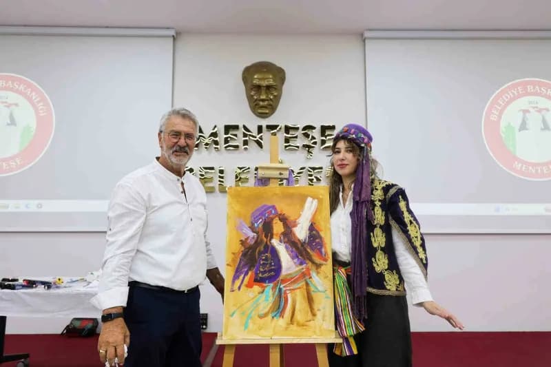33. Uluslararası Muğla Kültür ve Sanat Şenliği, ikinci gününde sergiler ve Sanat atölyeleriyle devam etti.