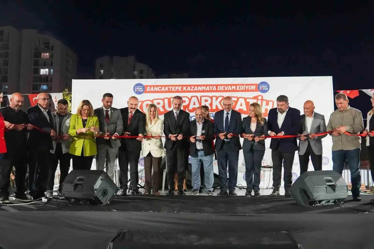 Fatih Mahallesi sakinlerinin sosyal ve sportif ihtiyaçlarına yanıt verecek yirmi bin metrekarelik Fatih Koru Parkı, düze
