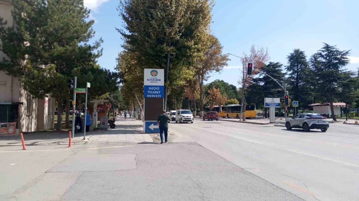 Sarsıntı Malatya merkez ve ilçelerinde de hissedildi.
