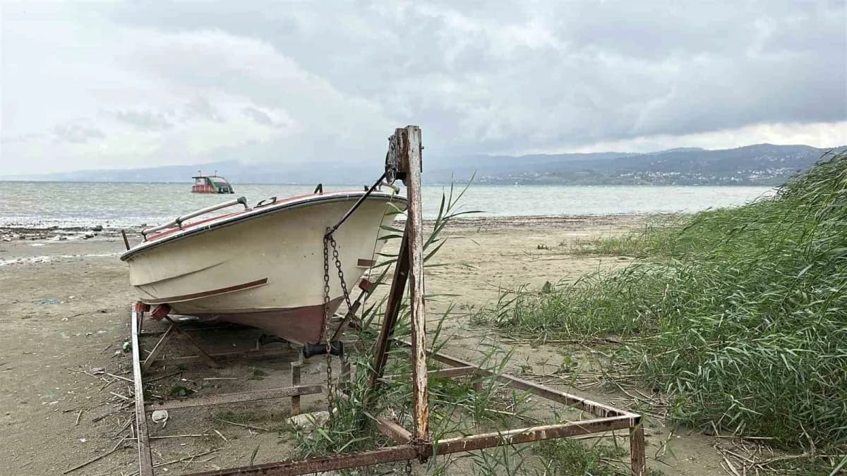 Sapanca Gölü'ndeki su seviyesi 29.56 olarak ölçüldü