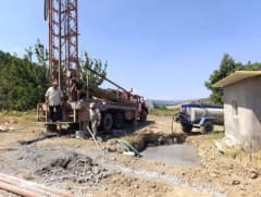 Kütahya Şaphane Gaipler köyünde açılan 220 metrelik içme suyu sondaj kuyusu çalışması