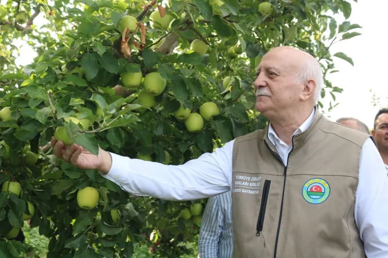 Şemsi Bayraktar’dan Çivril elması açıklaması: kaliteli üretim hem iç hem dış pazarda öne çıkıyor