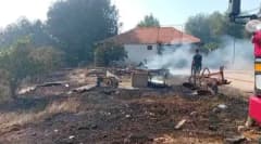 Serik Çandır Mahallesi'nde çıkan otluk yangını sonrası itfaiye ekiplerinin müdahalesi