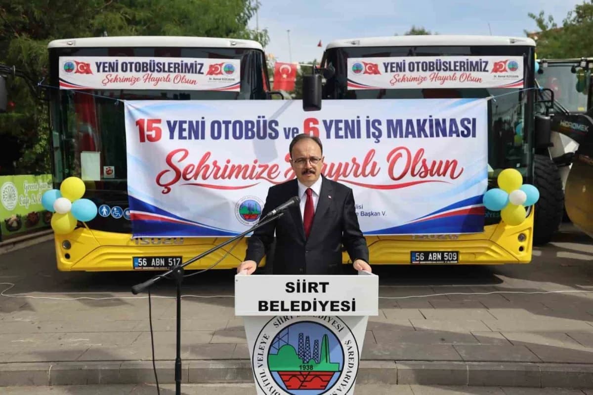 Siirt Valisi ve Belediye Başkan Vekili Dr. Kemal Kızılkaya konuşma yaptı