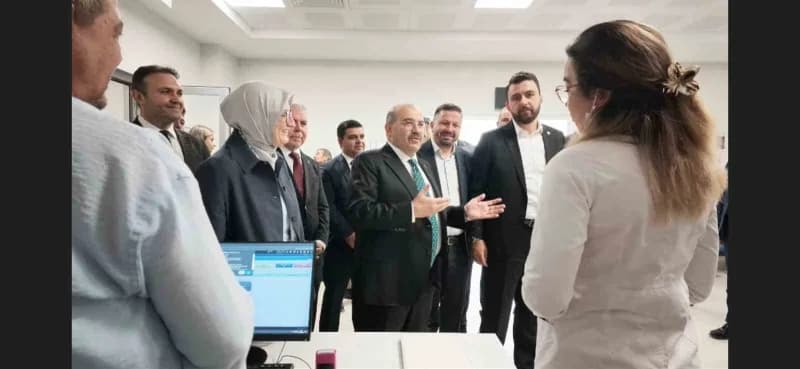 Sındırgı’da yeni hastane hizmete başladı