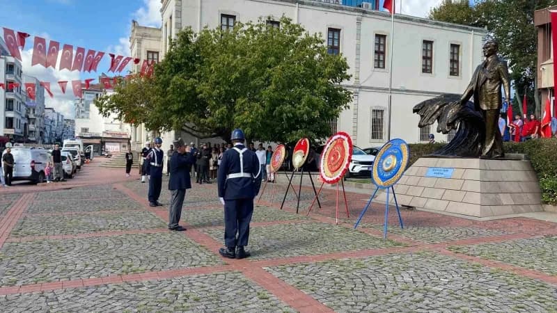 Sinop’ta 19 Eylül Gaziler Günü’nün 105’inci yıl dönümü dolayısıyla tören gerçekleştirildi.