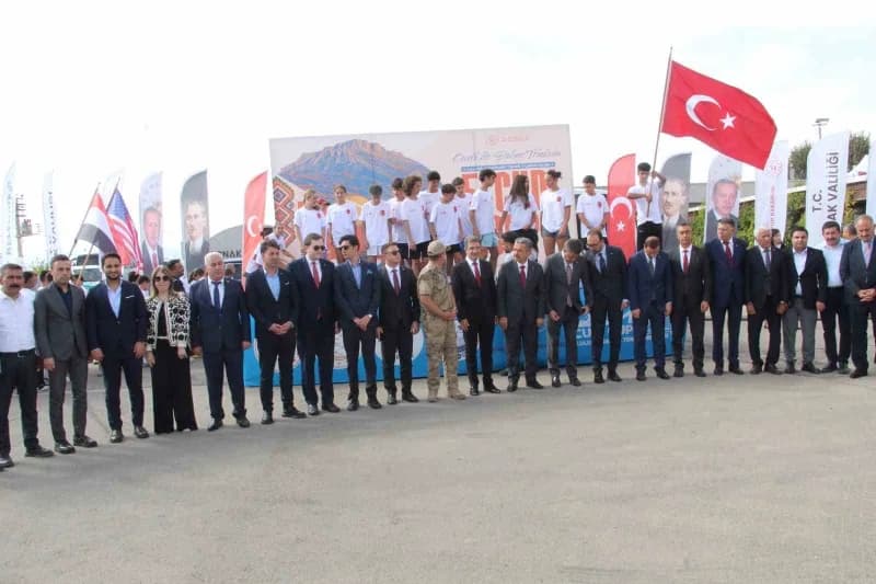 5. Cudi Cup Uluslararası Tenis Turnuvası Şırnak’ın ev sahipliğinde başladı. 21-26 Eylül tarihlerinde üniversite Tenis ko