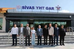 Sivas Valisi Yılmaz Şimşek, kentteki sağlık, ulaşım ve eğitim yatırımlarını yerinde inceliyor