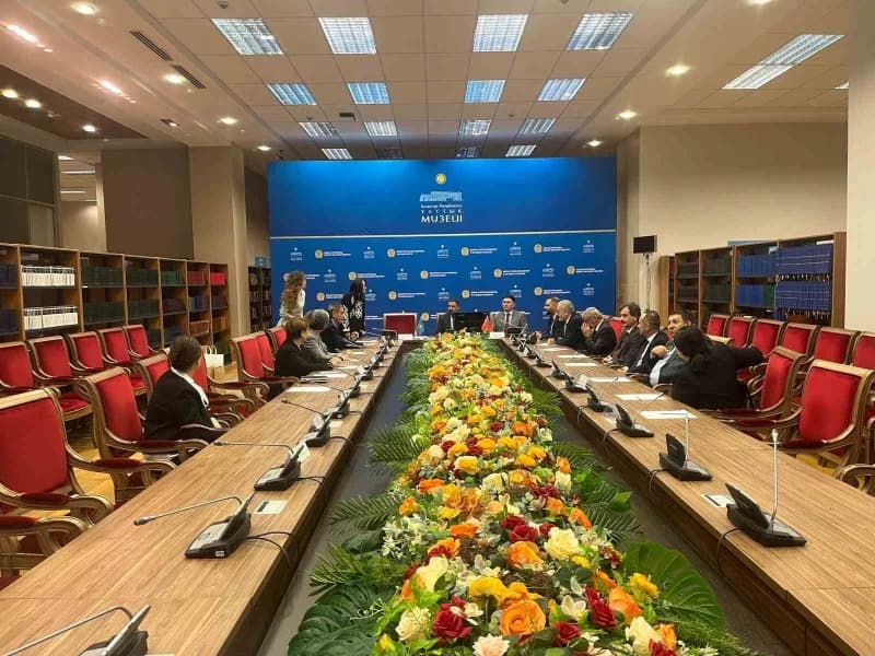 Sorgun Belediye Başkanı Mustafa Erkut Ekinci, beraberindeki heyetle Kazakistan’da bir dizi temas gerçekleştirdi.