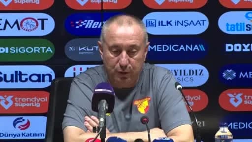 Stanimir Stoilov basın toplantısında açıklama yaparken