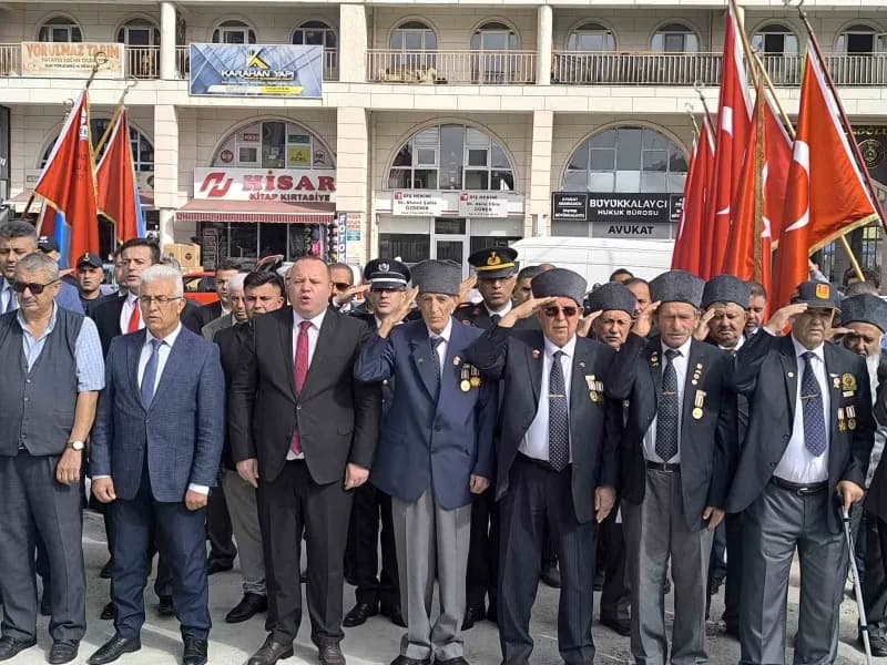 Afyonkarahisar’ın Şuhut ilçesinde 19 Eylül Gaziler Günü, İlçe protokolü, Gaziler ve vatandaşların katılımıyla düzenlenen