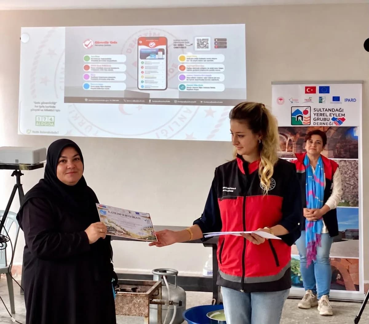 Afyonkarahisar’ın Sultandağı ilçesinde kırsal alanda yaşayan kadınların üretime katılımını desteklemek ve süt Ürünleri i