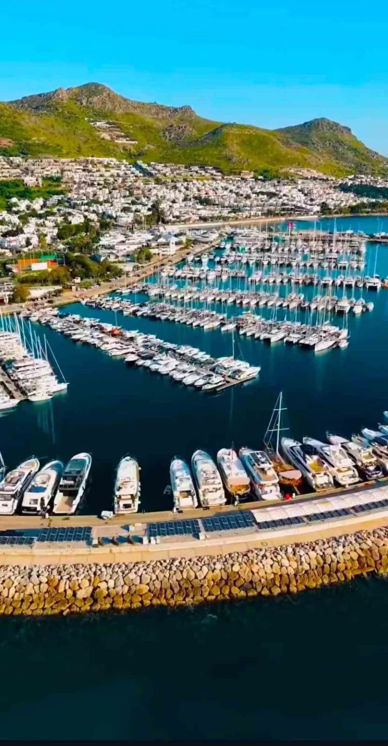 Kültür ve Turizm Bakanı Mehmet Nuri Ersoy, "Sürdürülebilir Turizm programımızla konaklama tesislerimizde çevreye duyarlı