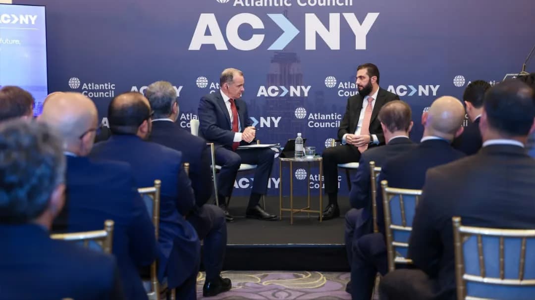 Suriye Devlet Başkanı Ahmed eş-Şara New York’ta Atlantic Council panelinde konuşuyor