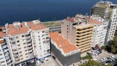 İzmir Tarihi Sayaç Atölyesi binasının dış cephesi ve restorasyon çalışmaları