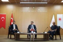 Tarsus’ta adli soruşturma koordinasyon toplantısına katılan güvenlik ve adli personel