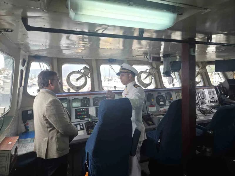 TCG Zıpkın Marmaris’te halkın ziyaretine açıldı