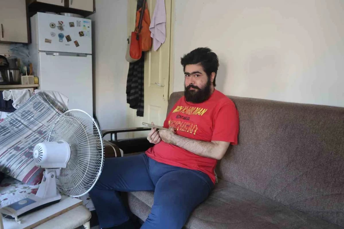 Sanal bağımlısı Barış Özbay