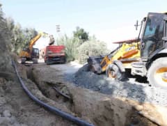 Hatay Samandağ Tekebaşı İçme Suyu Projesi kapsamında yeni döşenen içme suyu şebeke hattı çalışması