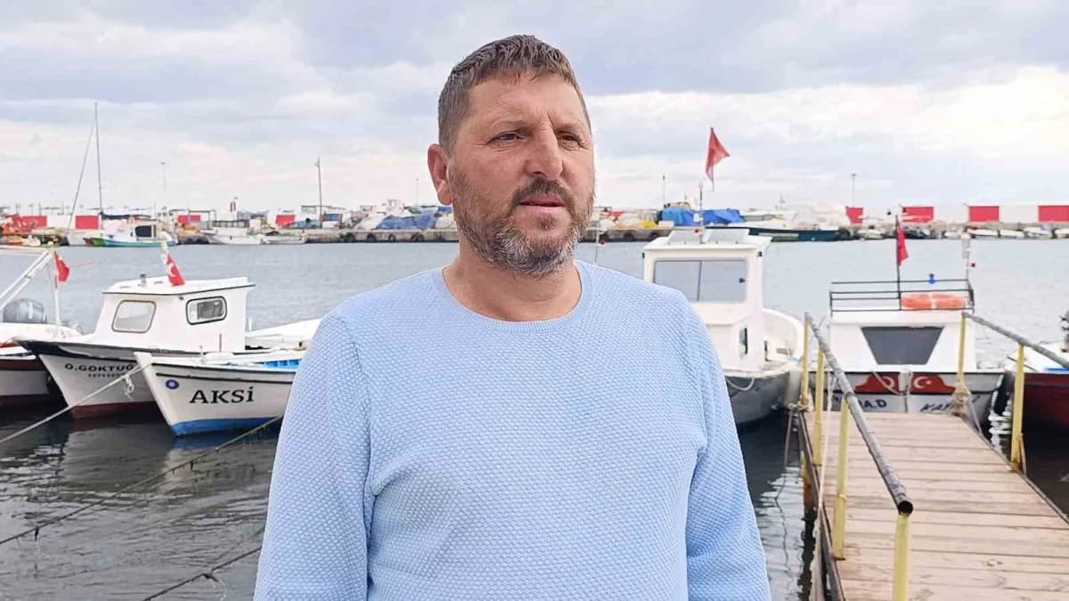 Su Ürünleri Kooperatifi Başkanı İbrahim Pehlivanoğlu, her yıl eylül ayında benzer bir fırtınanın etkili olduğunu belirte