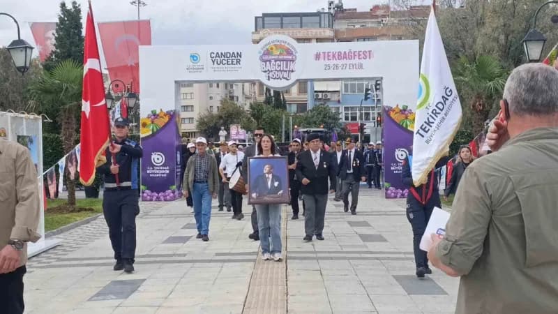 Tekirdağ Büyükşehir Belediyesi tarafından bu yıl ilk kez düzenlenen 1. Uluslararası Gastronomi ve Bağcılık Festivali, ko
