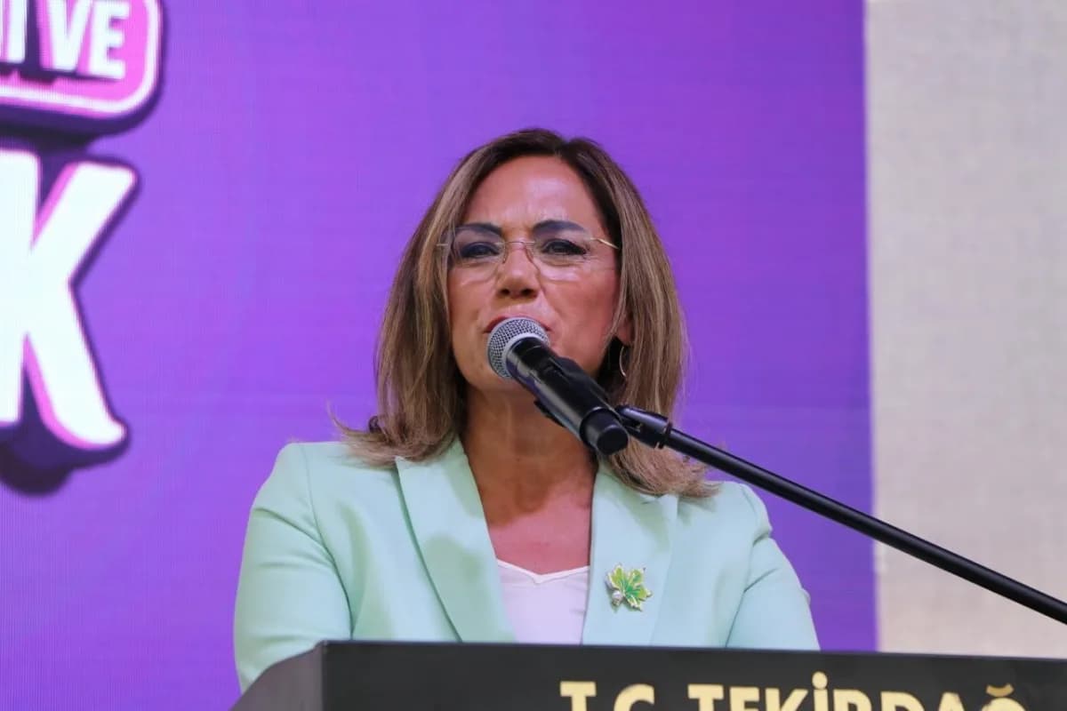 Tekirdağ Büyükşehir Belediye Başkanı Dr. Candan Yüceer ise festivalin Tekirdağ'ın Gastronomi, Tarım ve Bağcılık değerler