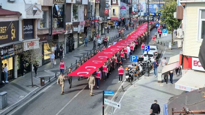 Törene Tekirdağ Valisi Recep Soytürk, Tekirdağ Büyükşehir Belediye Başkanı Candan Yüceer, Tekirdağ Garnizon Komutanı Tuğ