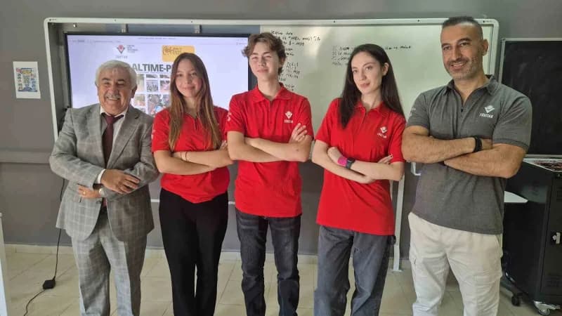Tekirdağlı lise öğrencileri TÜBİTAK başarılarıyla ABD’de ISEF bilim fuarında Türkiye’yi temsil edecek