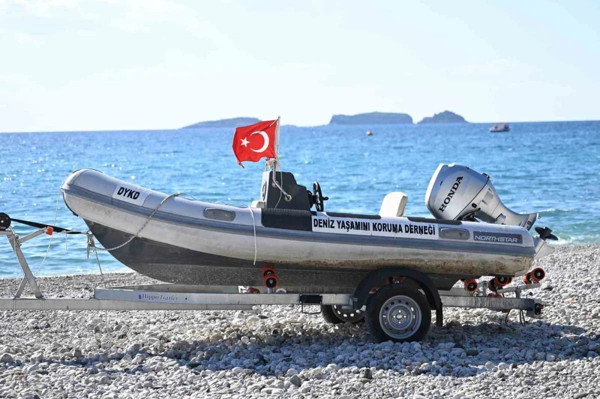 Antalya Valiliği ile Deniz Yaşamını Koruma Derneği (DYKD) arasında imzalanan iş birliği protokolü çerçevesinde, Kemer Te