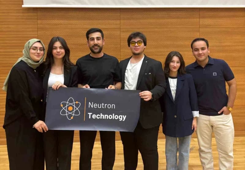 Teknofest 2026 Sıfır Atık ve Döngüsel Ekonomi Yarışması’nda Muğla’yı temsil eden Neutron Technology ekibi başarı anı