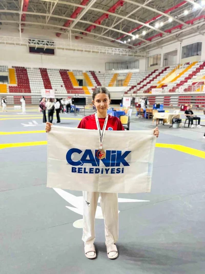 Samsunlu tekvandocu Asiye Nur Bilgin Türkiye Şampiyonası finalinde mücadele edecek