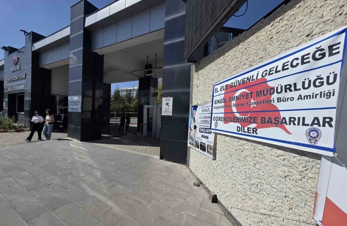 Bingöl’de üniversite öğrencilerine Terörle Mücadele konusunda Bilgilendirme yapıldı