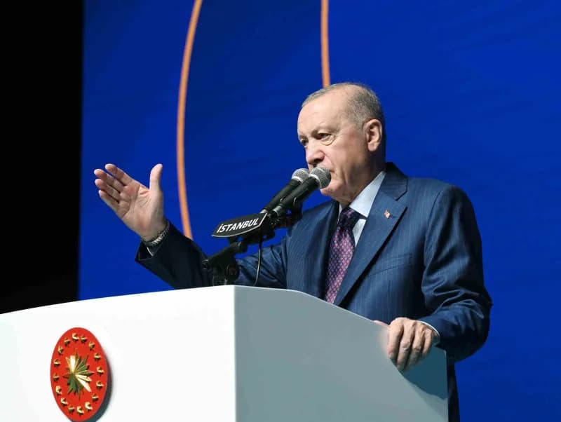 Cumhurbaşkanı Recep Tayyip Erdoğan, "50 yıldır terör endüstrisinden beslenen millet ve memleket düşmanlarının da hortuml