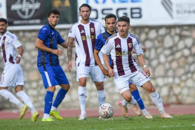 TFF 2. Lig Kırmızı Grup 3. Haftasında İnegölspor sahasında Karacabey Belediyespor 1-0 mağlup oldu.