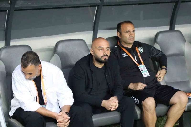 TFF 3. Lig 2. Grup 4. Hafta mücadelesinde Karşıyaka, sahasında Gaziemirspor’a 1-0 mağlup oldu.