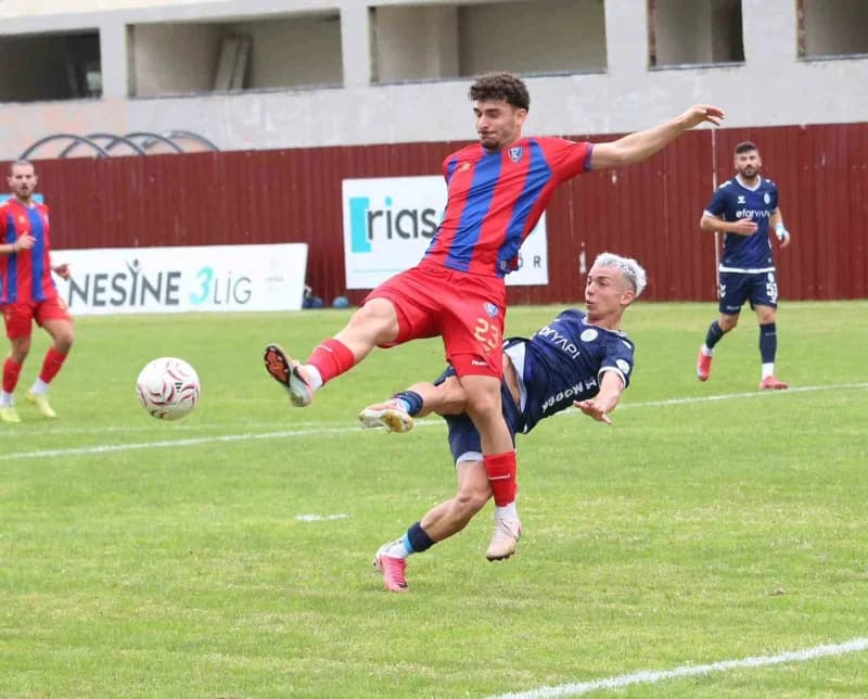 TFF 3. Lig'in 4. Haftasında Pazarspor kendi sahasında ağırladığı Karabük İdmanyurdu Spor'a 1-0 mağlup oldu.