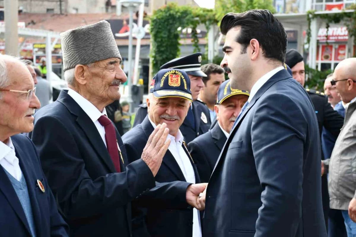 Tomarza'da 19 Eylül Gaziler Günü dolayısıyla bir dizi program düzenlendi.