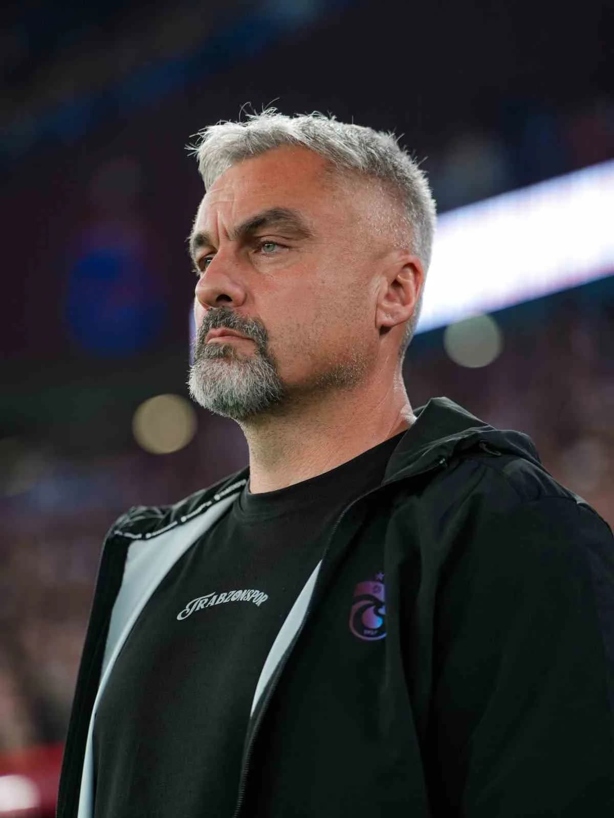 Trendyol Süper Lig’in 6. Haftasında Trabzonspor evinde Galatasaray ile karşılaşıyor. Müsabakanın ilk yarısı bordo-mavili