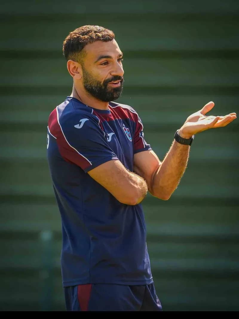 Trabzonspor forması giymiş Mohamed Salah’ın izinsiz ticari kullanımıyla ilgili uyarı açıklaması