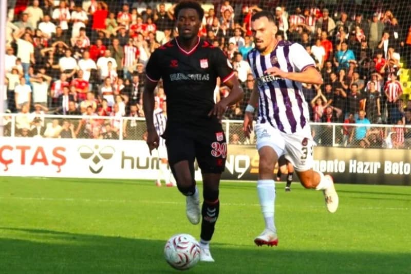 Trendyol 1. Lig'in 8. Haftasında Ankara Keçiörengücü, sahasında ağırladığı Sivasspor ile 1-1 berabere kaldı.