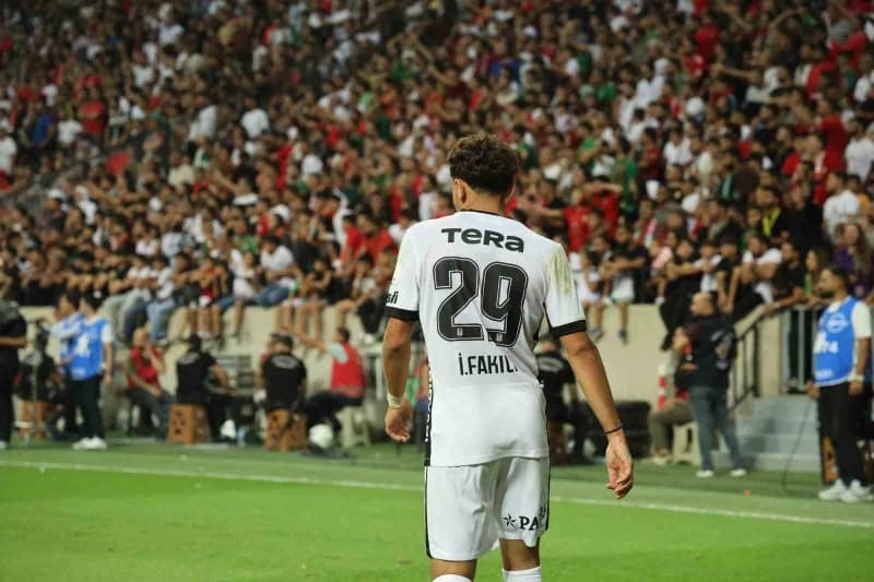 Trendyol Süper Lig’in 6. Haftasında Amed Sportif Faaliyetler, evinde karşılaştığı Beşiktaş'ı 3-2'lik skorla mağlup etti.