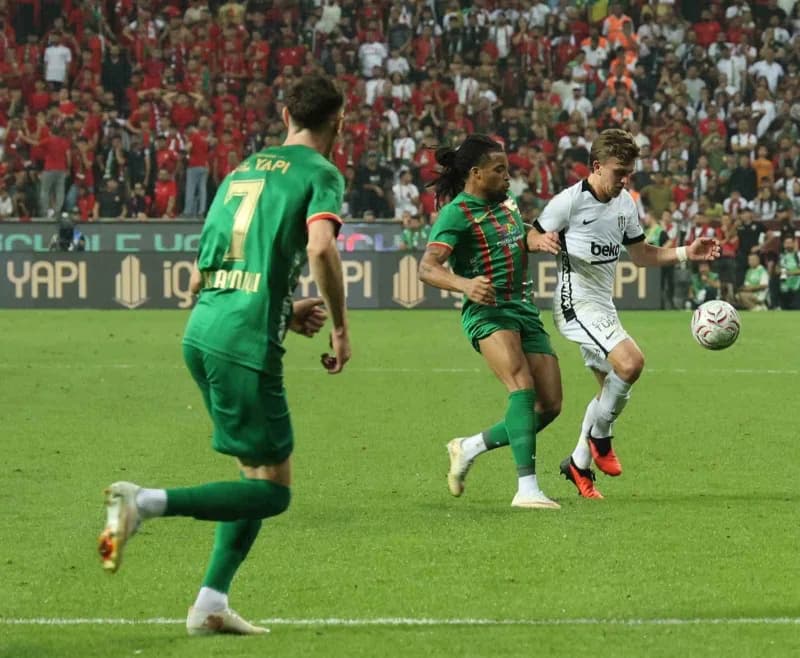 Trendyol Süper Lig’in 6. Haftasında Amed Sportif Faaliyetler, evinde karşılaştığı Beşiktaş'ı 3-2'lik skorla mağlup etti.