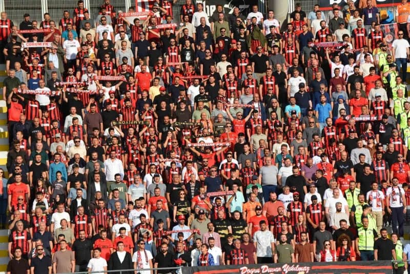 Trendyol Süper Lig'in 6. Haftasında Çorum FK, sahasında Corendon Alanyapor ile karşı karşıya geliyor. Mücadelenin 15 dak