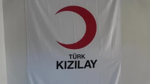 Tunceli Türk Kızılay Şubesi’nde düzenli kan bağışçılarına madalya takdim töreni