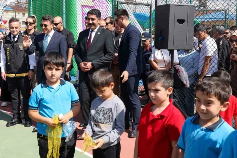 En İyi Narkotik Polisi Annedir Projesi kapsamında bilgilendirme programı düzenlendi