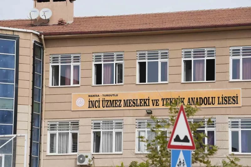 İnci Üzmez Mesleki ve Teknik lisesi (Arşiv)